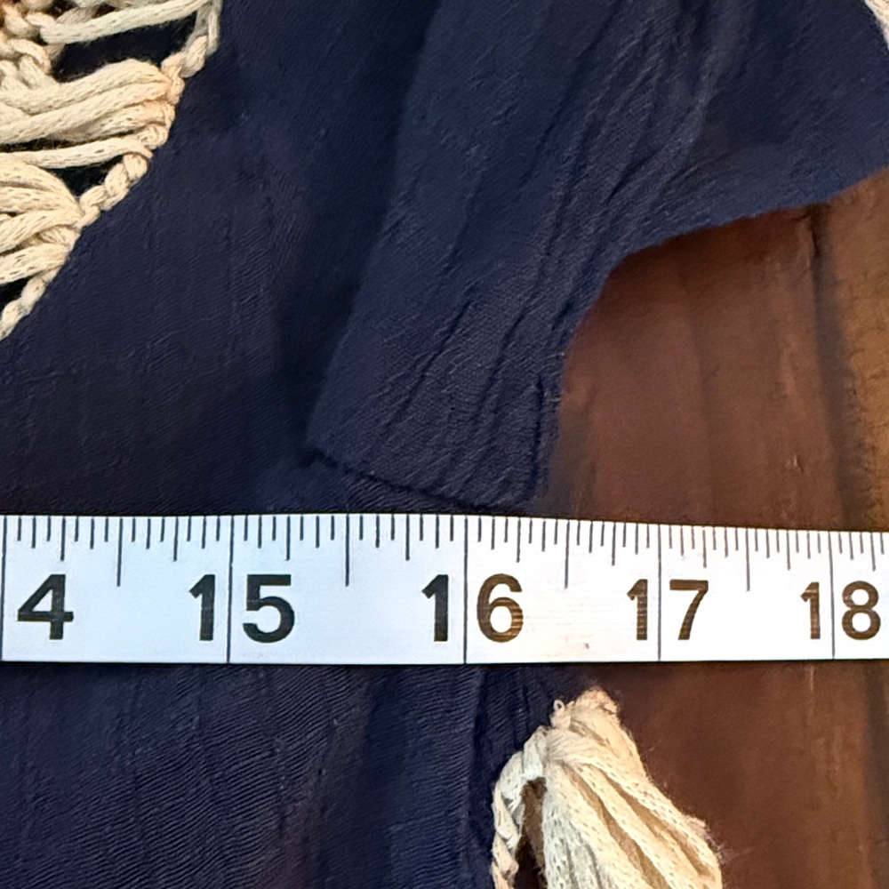 Umgee Navy and Cream Crochet Trim Top - Picture 7 of 10